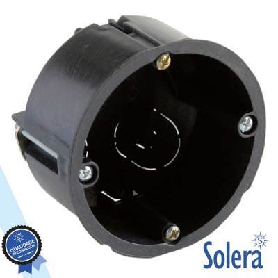 Caixa de embutir elétrica preta redonda com parafusos e logo Solera