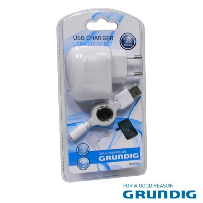 Carregador USB branco Grundig com cabo retrátil em embalagem blister