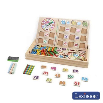 Caixa de madeira com peças coloridas numeradas e sinais matemáticos para aprendizagem.