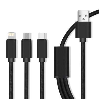 Cabo de carregamento preto com conectores Lightning, Micro-USB, USB Tipo-C e USB A