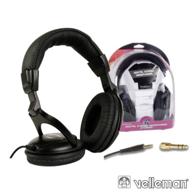 Auscultadores pretos com embalagem plástica e ficha jack