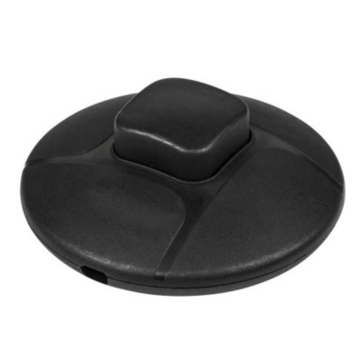 Base redonda preta com suporte quadrado elevado no centro