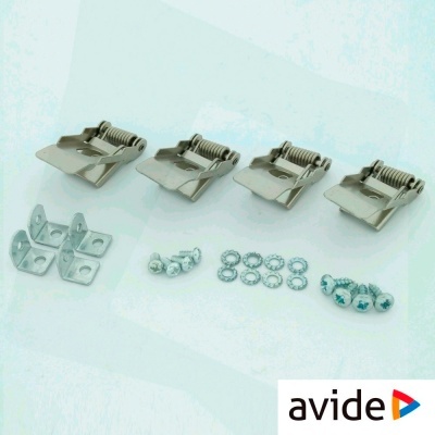 Conjunto de suportes metálicos, parafusos e cantoneiras sobre fundo branco com logótipo avide