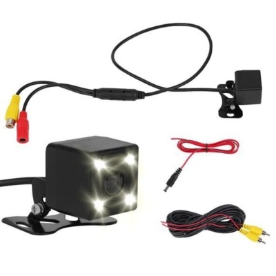 Câmara de segurança compacta preta com LEDs e cabos em fundo branco