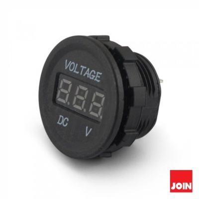 Voltímetro digital redondo preto com visor LED e rótulos de tensão DC