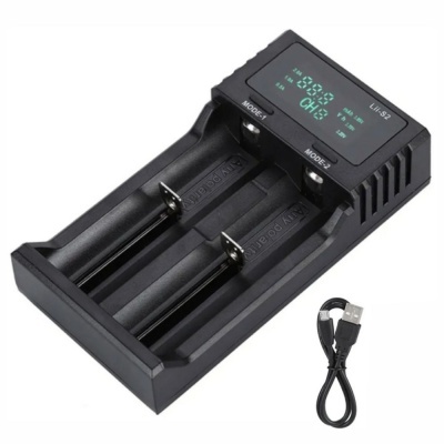 Carregador de baterias preto para 2 pilhas com ecrã LCD e cabo USB