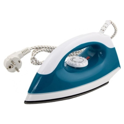 Ferro de passar roupa azul e branco com base metálica e cabo elétrico.