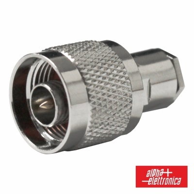 Conector coaxial metálico com textura quadriculada e etiqueta alpha elettronica vermelha