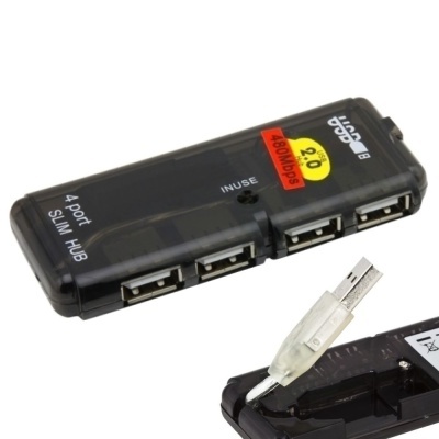 Hub USB 4 portas em plástico preto translúcido com etiquetas coloridas e cabo USB transparente