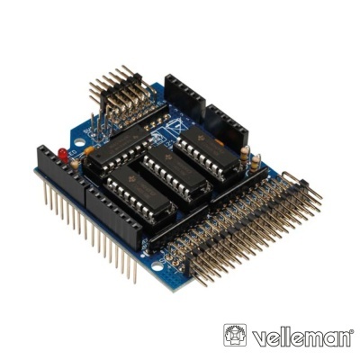 Placa eletrónica azul com circuitos e pinos dourados Velleman