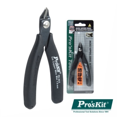 Alicate Pro'sKit para corte de fios de cobre com pega preta e embalagem