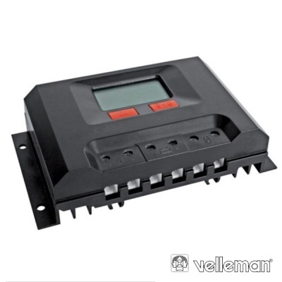 Placa eletrónica negra com ecrã digital e botões vermelhos, terminais frontais, marca Velleman