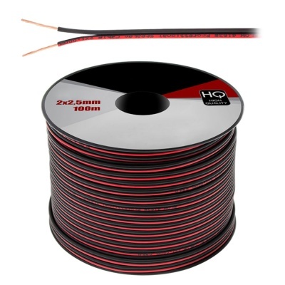 Rolo de cabo elétrico preto com fio vermelho lado a lado