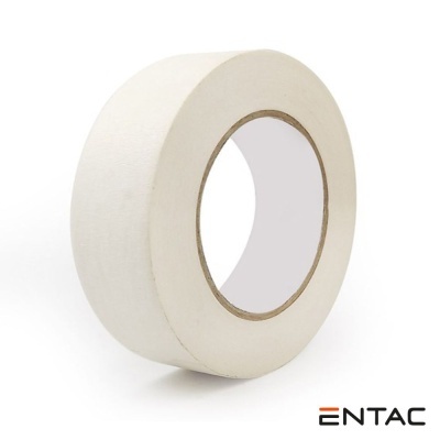 Rolo de fita adesiva branca com núcleo castanho sobre fundo branco com logótipo ENTAC