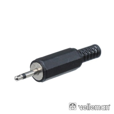 Conector jack estéreo 3,5 mm preto e prata com mola, fundo branco