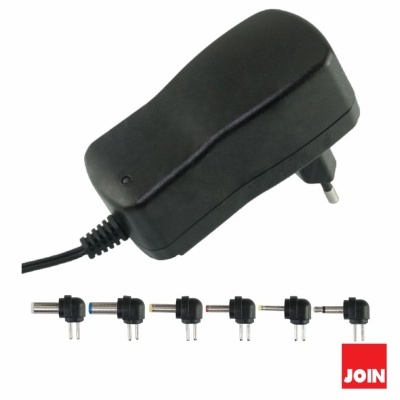 Carregador preto com vários adaptadores de ponta diferentes e logótipo JOIN