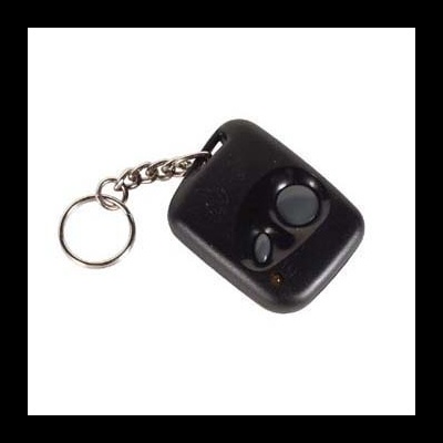 Comando remoto preto com botões e corrente de chaveiro