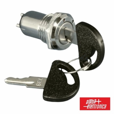 Cilindro de fechadura metálico com duas chaves e logotipo alpha+ elettronica