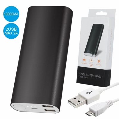 Power bank preto com cabo USB branco e embalagem TRAVEL BATTERY TB-013