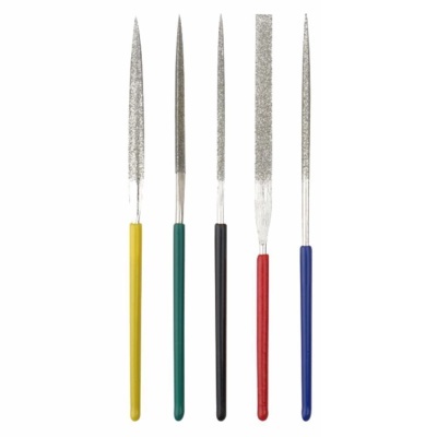 Cinco limas de metal com cabos coloridos