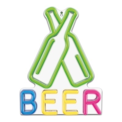 Decoração neon com garrafas e palavra BEER colorida