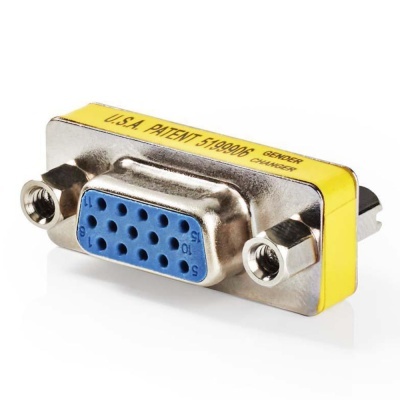 Adaptador VGA com corpo metalizado e entalhes azuis, etiqueta amarela visível