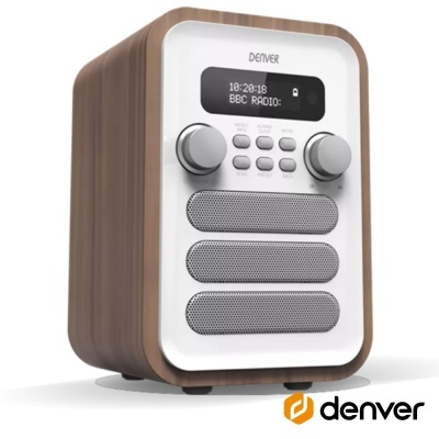Rádio de madeira e plástico branco com visor digital e botões