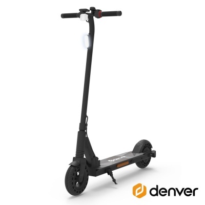 Trotinete elétrica preta Denver com fundo branco