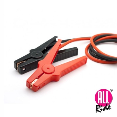 Cabo de arranque com pinças vermelha e preta e cabos laranja e preto