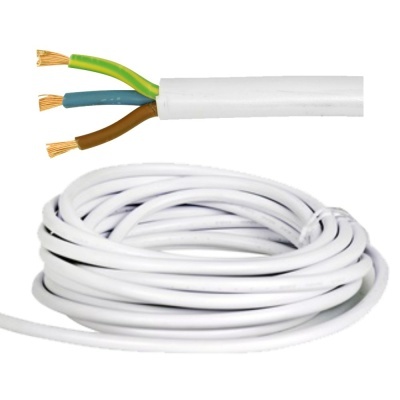 Cabo elétrico branco com três fios expostos de cores diferentes
