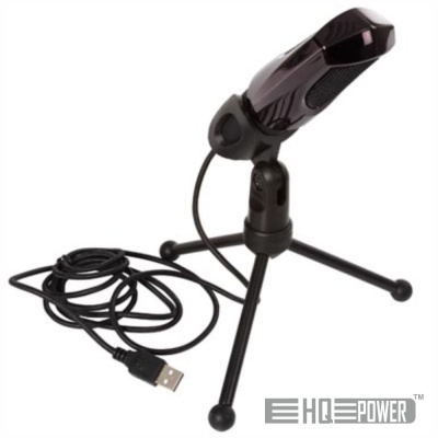 Microfone preto com tripé e cabo USB sobre fundo branco