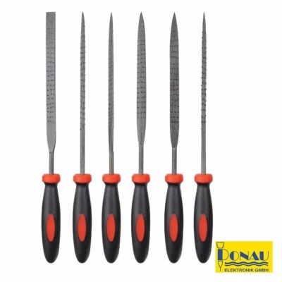 Conjunto de seis limas com cabos preto e vermelho e lâminas metálicas sobre fundo branco, com logotipo DONAU ELEKTRONIK GMBH.