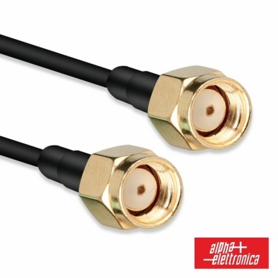 Cabo coaxial com conectores dourados e logótipo Alfa Elettronica
