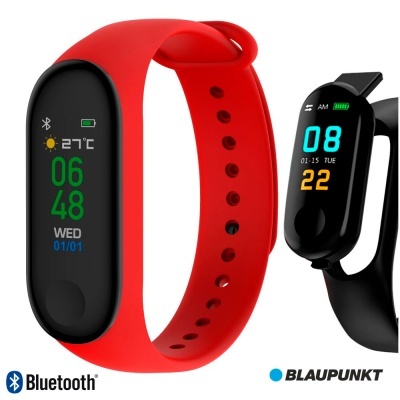 Relógios inteligentes com ecrãs digitais coloridos e braceletes em silicone vermelho e preto