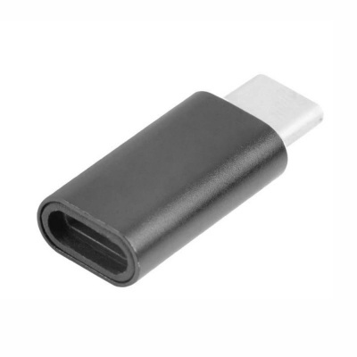 Adaptador USB tipo C para micro USB preto com conector prateado