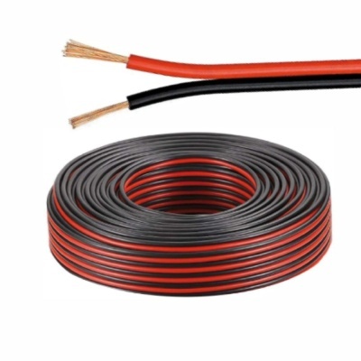 Cabo elétrico vermelho e preto com fios de cobre expostos