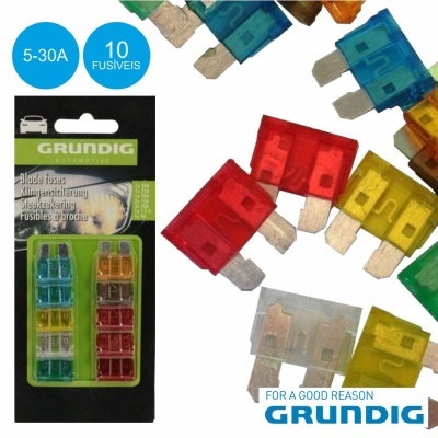 Pacote de fusíveis automóveis Grundig de várias cores e texto no pacote
