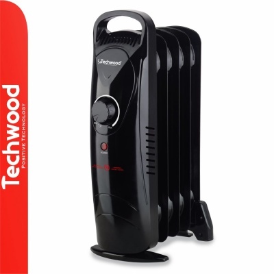 Aquecedor portátil preto Techwood com controlo frontal e quatro painéis