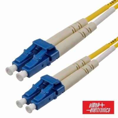 Cabo fibra ótica amarelo com conectores SC azuis e capas brancas