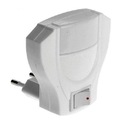 Tomada elétrica adaptadora branca com interruptor e luz indicadora vermelha