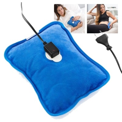 Almofada elétrica azul com cabo preto usada para aliviar dores