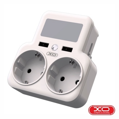 Adaptador de tomada com duas entradas europeias e duas portas USB branco da marca XO