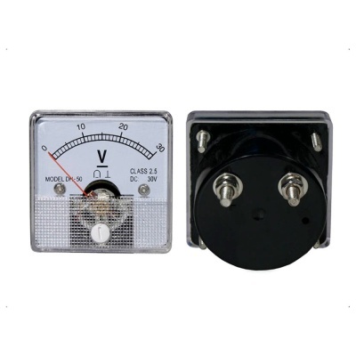Voltímetro analógico quadrado com escala 0 a 30V modelo DH-50