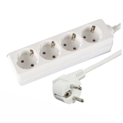 Extensão elétrica branca com quatro tomadas e ficha de três pinos