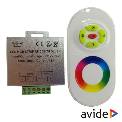 Controlador LED RGB para fitas LED com controlo remoto branco