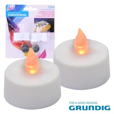 Duas velas LED eletrónicas brancas com chama laranja e embalagem com texto GRUNDIG