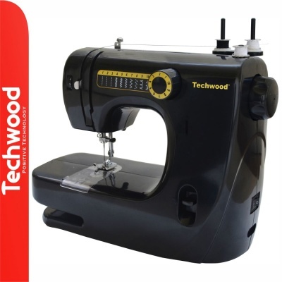 Máquina de costura preta Techwood com mostrador amarelo e alavancas pretas