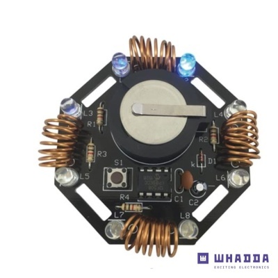 Placa eletrónica com componentes eletrónicos e leds azuis