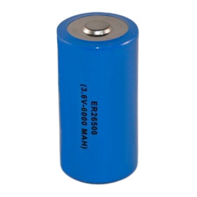 Bateria cilíndrica azul com texto preto ER26500 (3.6V-6000 MAH)