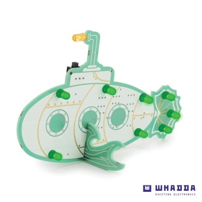 Cabide de parede em forma de submarino verde claro com ganchos verdes